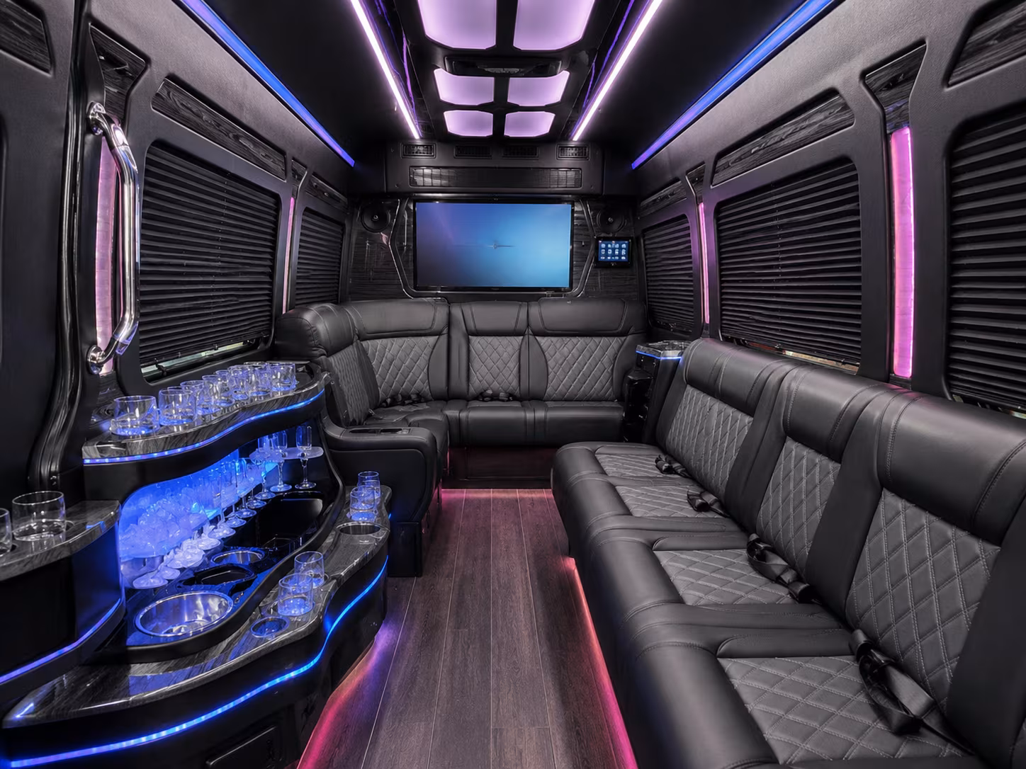 guest shuttles to kc wine co and wedding venues around olathe